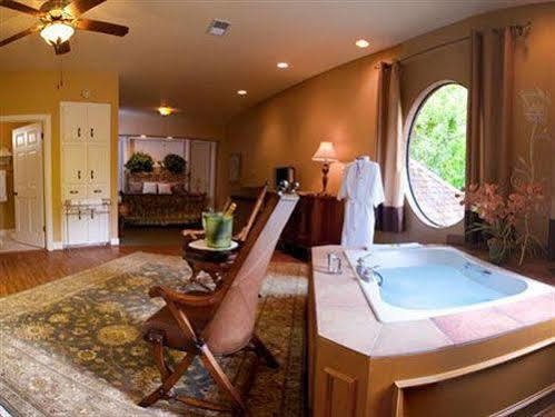 Creekhaven Inn & Spa Wimberley Exteriér fotografie